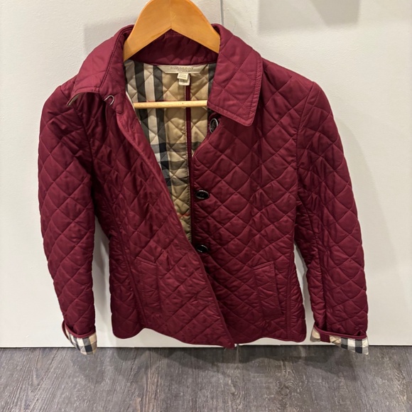 Burberry Brit Red Diamond Quilted Jacket w/Signature Plaid. Size: Small. - Picture 1 of 7